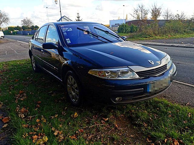 <h1>RENAULT Laguna II Berline (BG) 1.8 i 16V 120cv </h1>